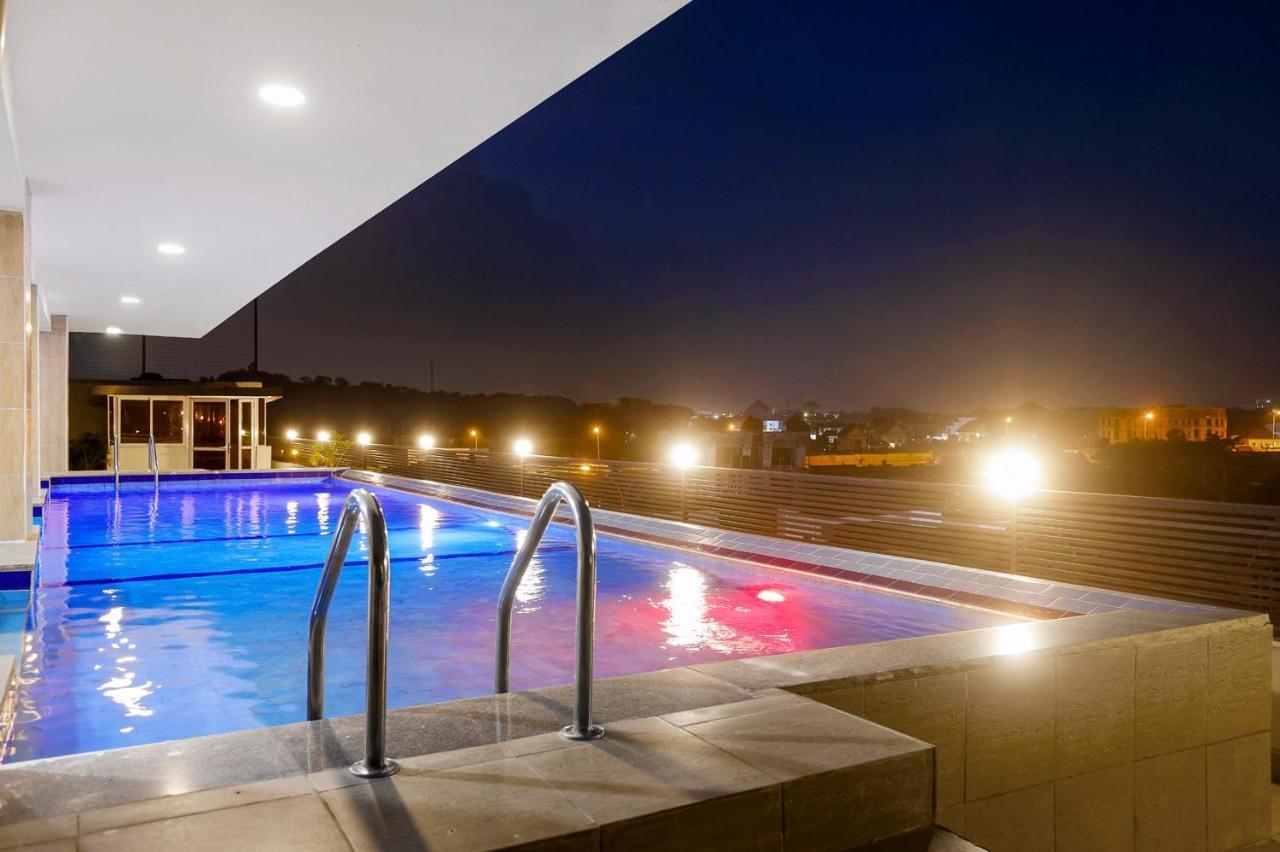 Aveon Hotel Αμπούζα Εξωτερικό φωτογραφία