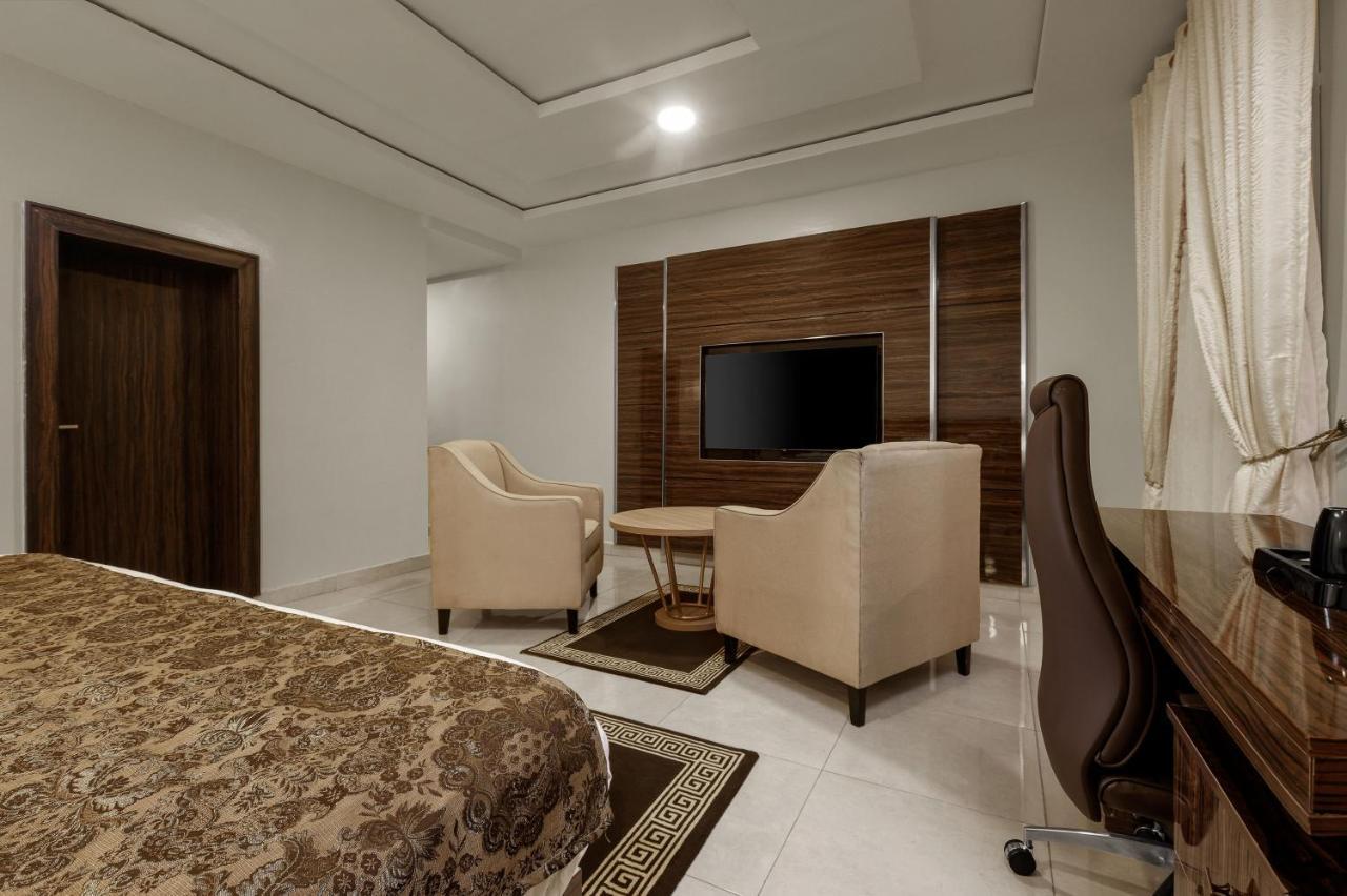 Aveon Hotel Αμπούζα Εξωτερικό φωτογραφία