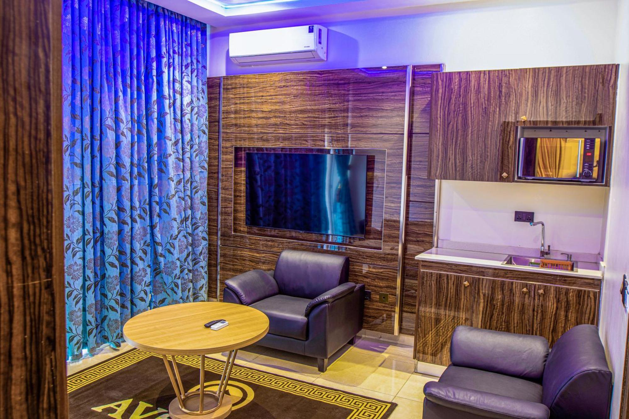 Aveon Hotel Αμπούζα Εξωτερικό φωτογραφία